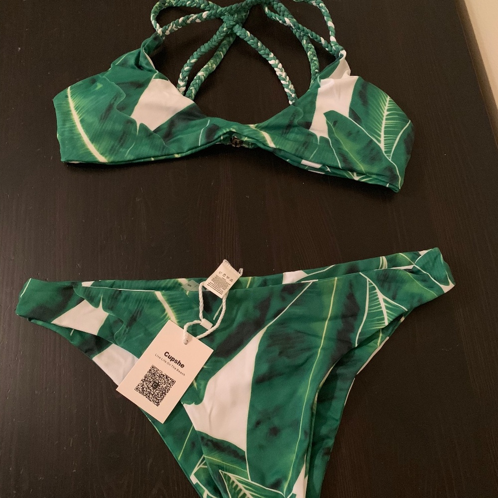 new Cupshe palm leaves small braided halter bikini